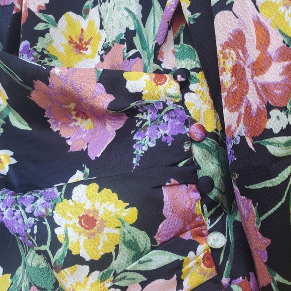 LUSH Floral Wrap Long Sleeve Blouse Medium - Picture 2 of 9